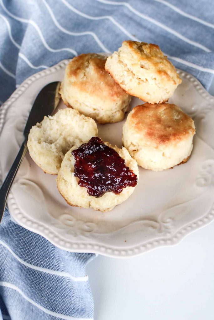 buttermilk biscuits with jam