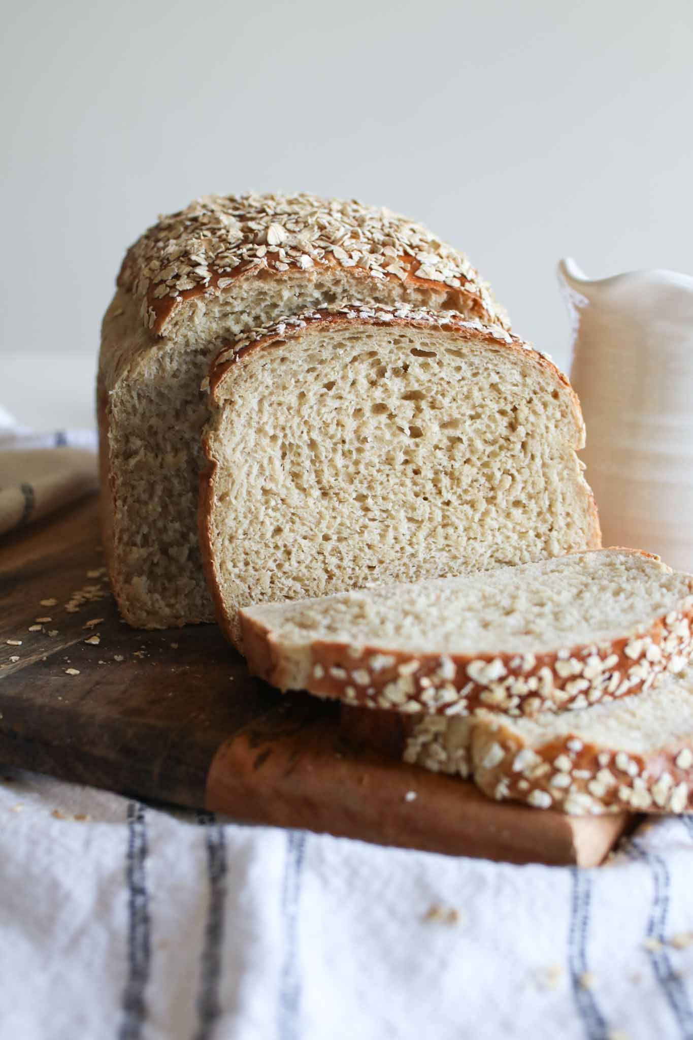 sliced oat bread